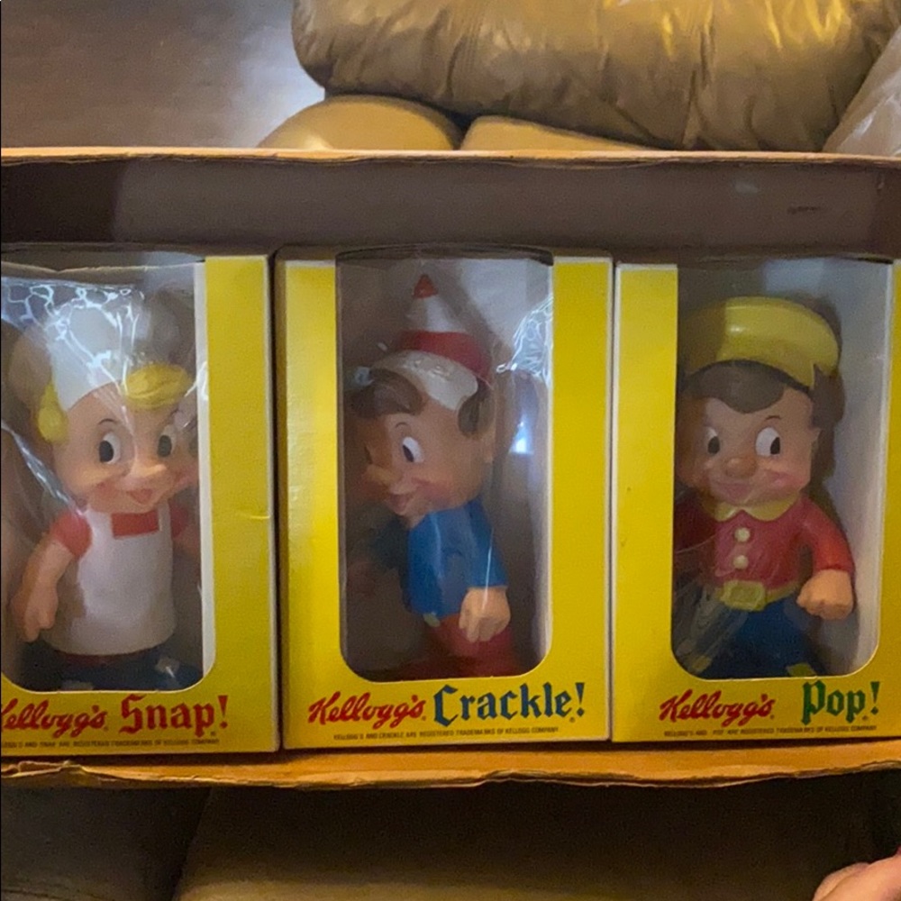 Vintage Kellogg’s snap, crackle, and pop figures